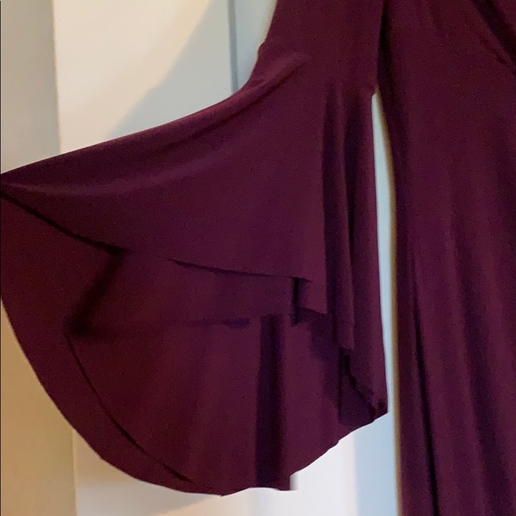 Formal dress - Picture 3 of 9